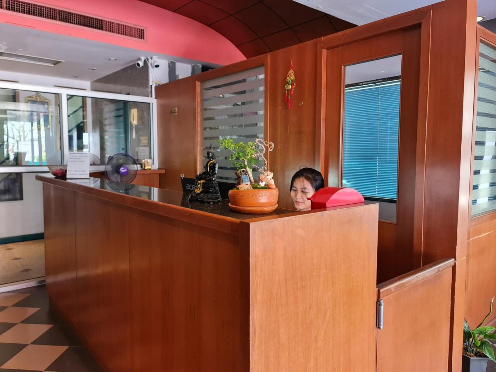 Hotel Desa Phuket Esterno foto