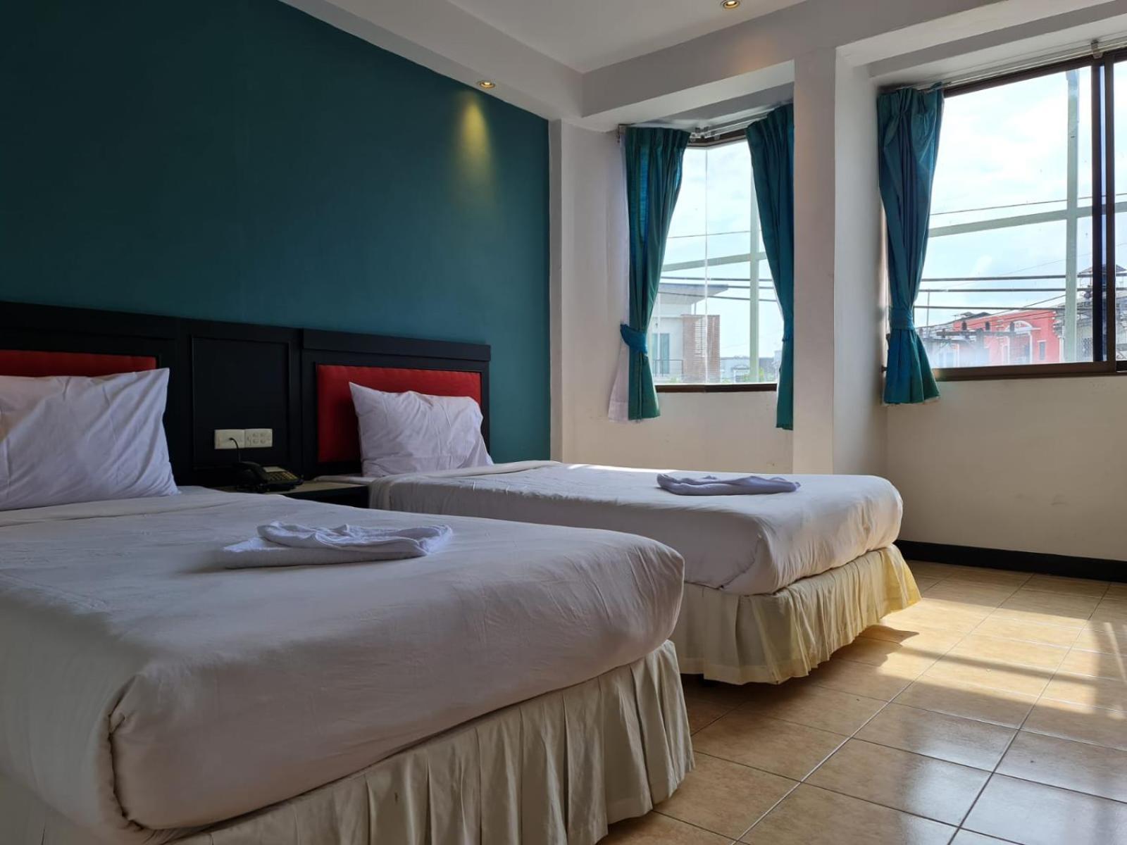 Hotel Desa Phuket Esterno foto